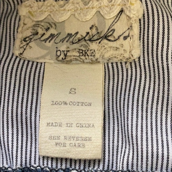 Gimmicks By BKE Ombré Denim Vest - Picture 6 of 6